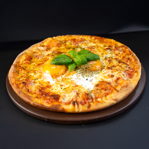16. Pizza Carbonara