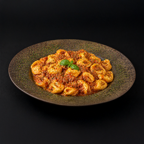 32. Tortellini Bolognese